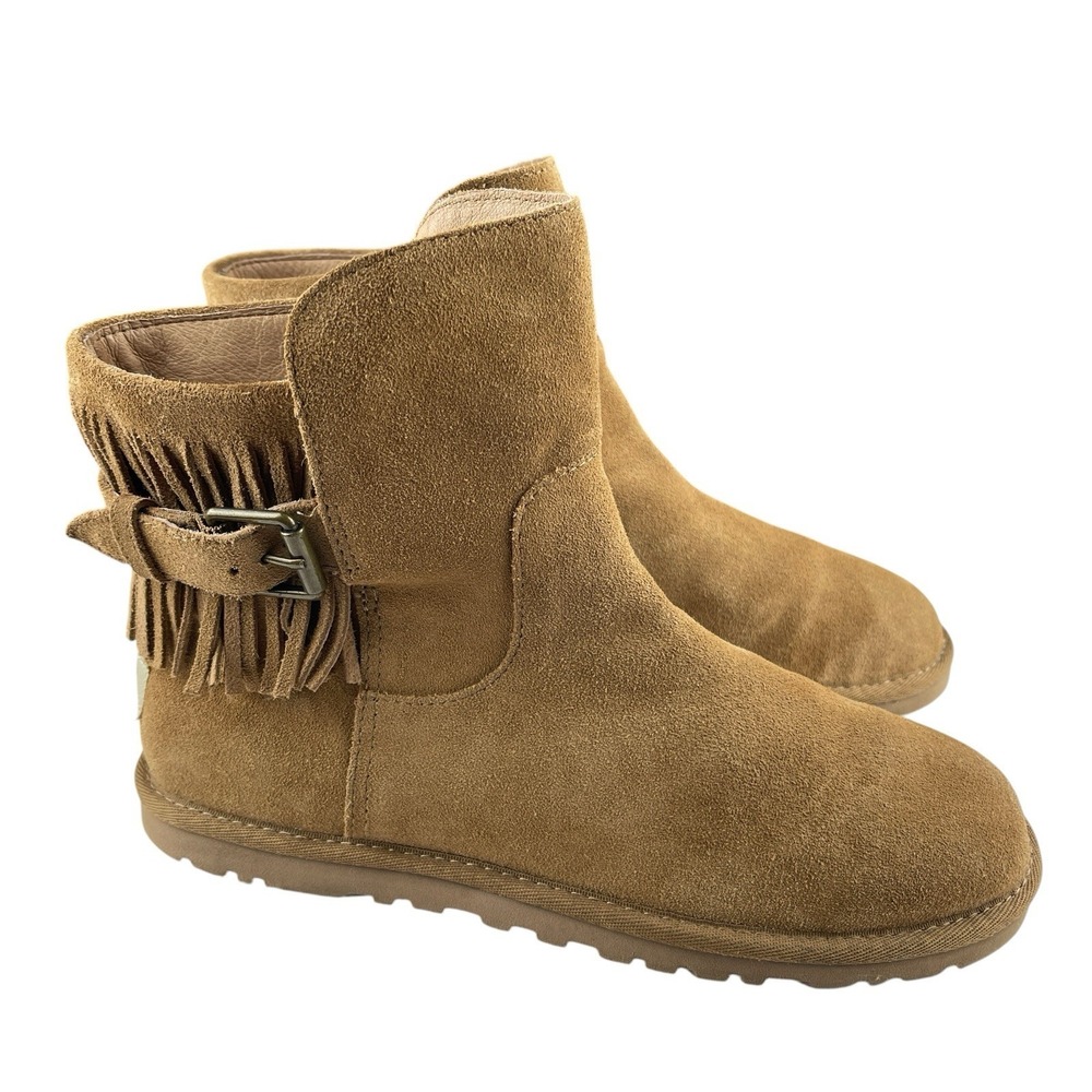 UGG Women's Cara Ankle Boots Size 8 Chestnut Suede Buckle Fringe Pull On Western